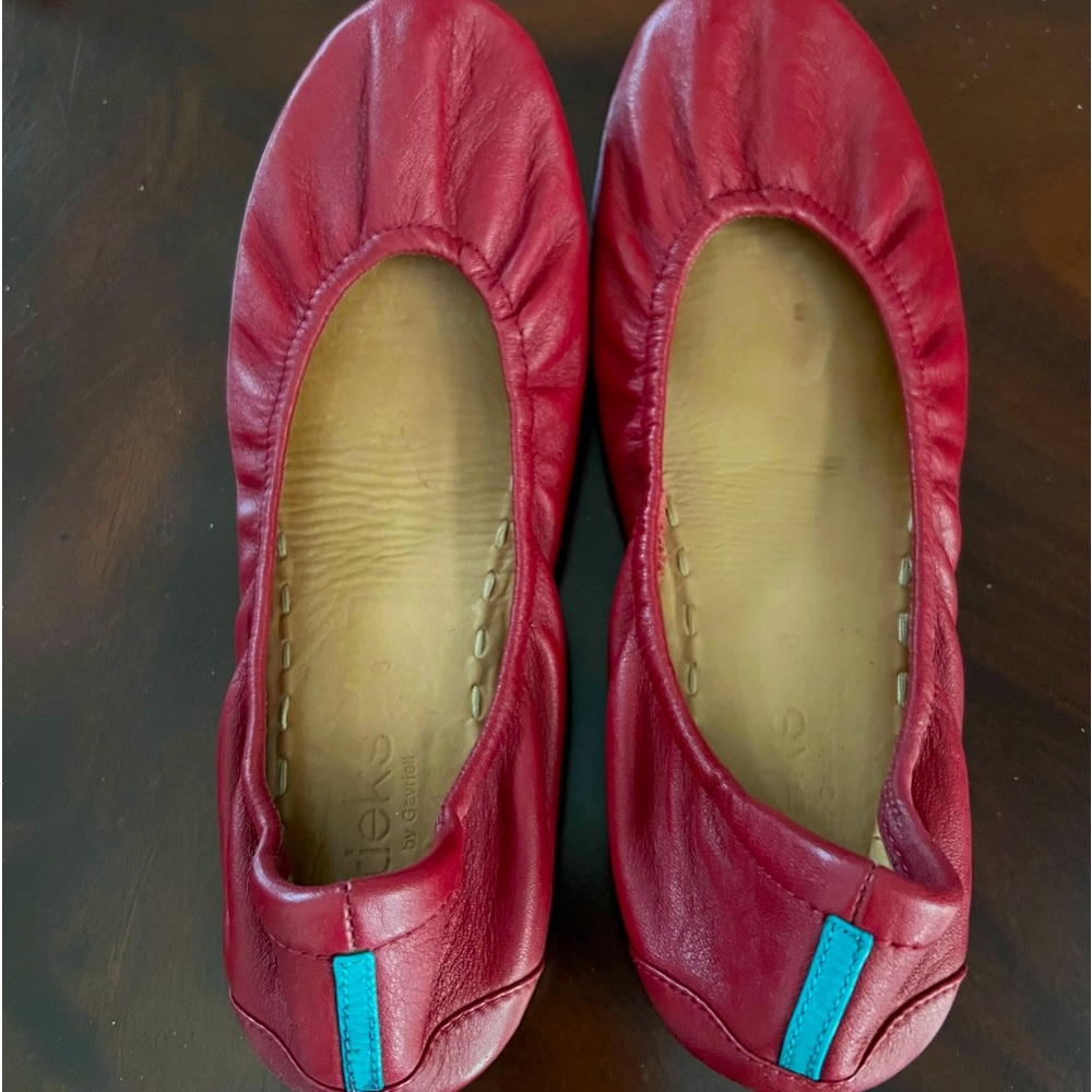 Tieks Cardinal Red ballet flats. Size 8. Good condition.
